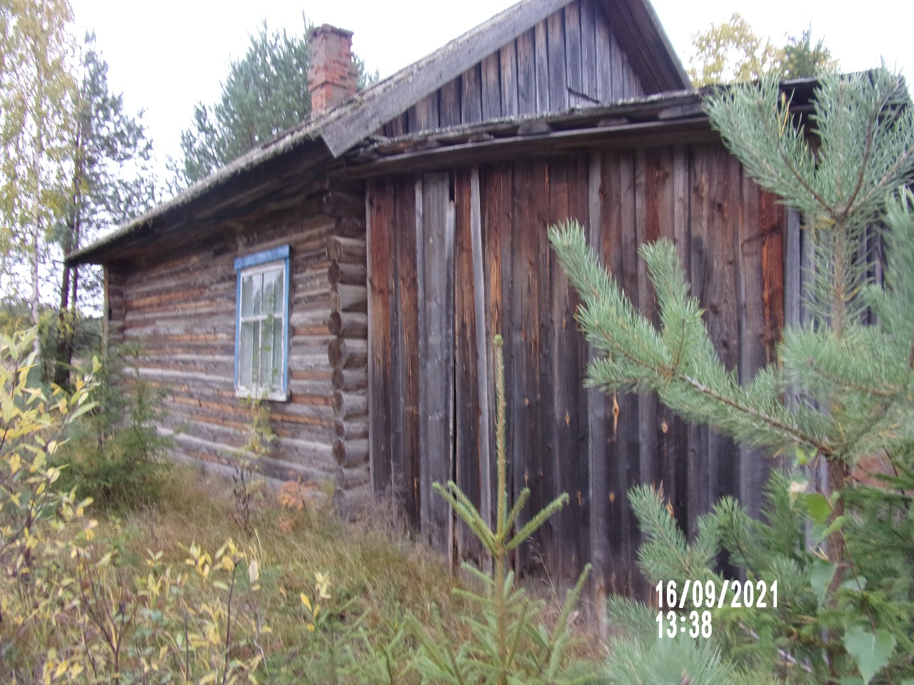 Здание лесничества, Нагорский район, п. Крутой Лог, ул. Советская, д. 27