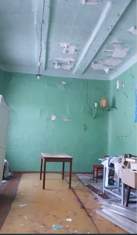 Здание поликлиники, Кировская область, Лузский район, пгт Лальск, ул. Ленина, д. 111