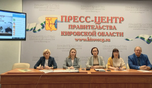 Состоялось совещание с муниципальными образованиями по вопросу завершения комплексных кадастровых работ, проводимых на их территории в 2022 году