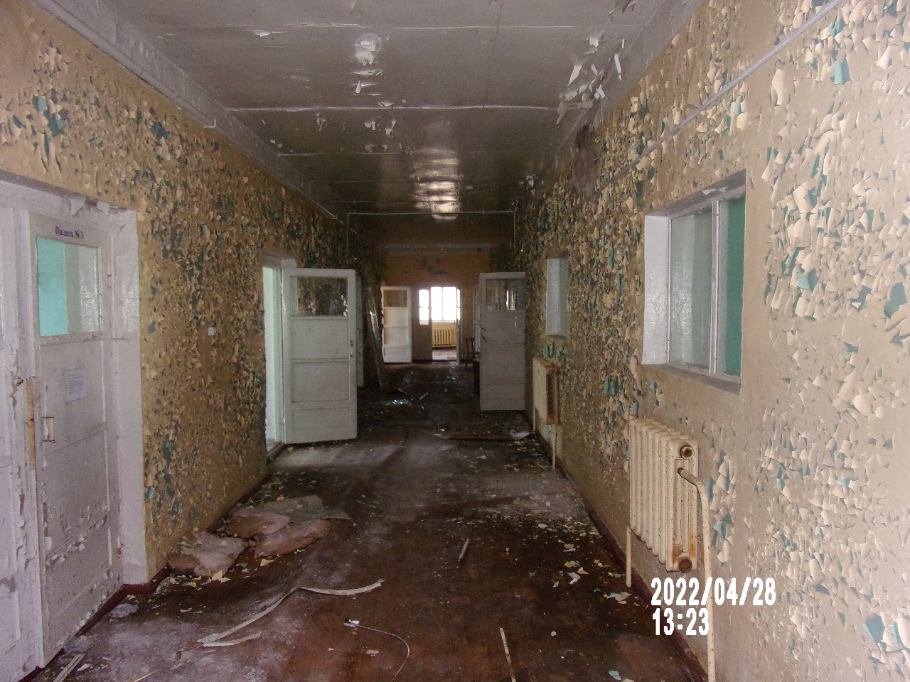 Здание инфекционного отделения пгт Опарино, ул. Советская, д. 12