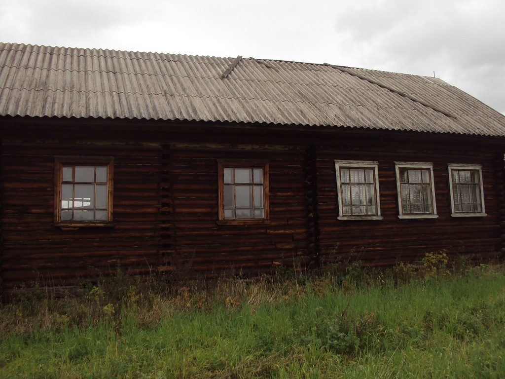 Здание амбулатории, Кировская область, Шабалинский район, село Чахловка