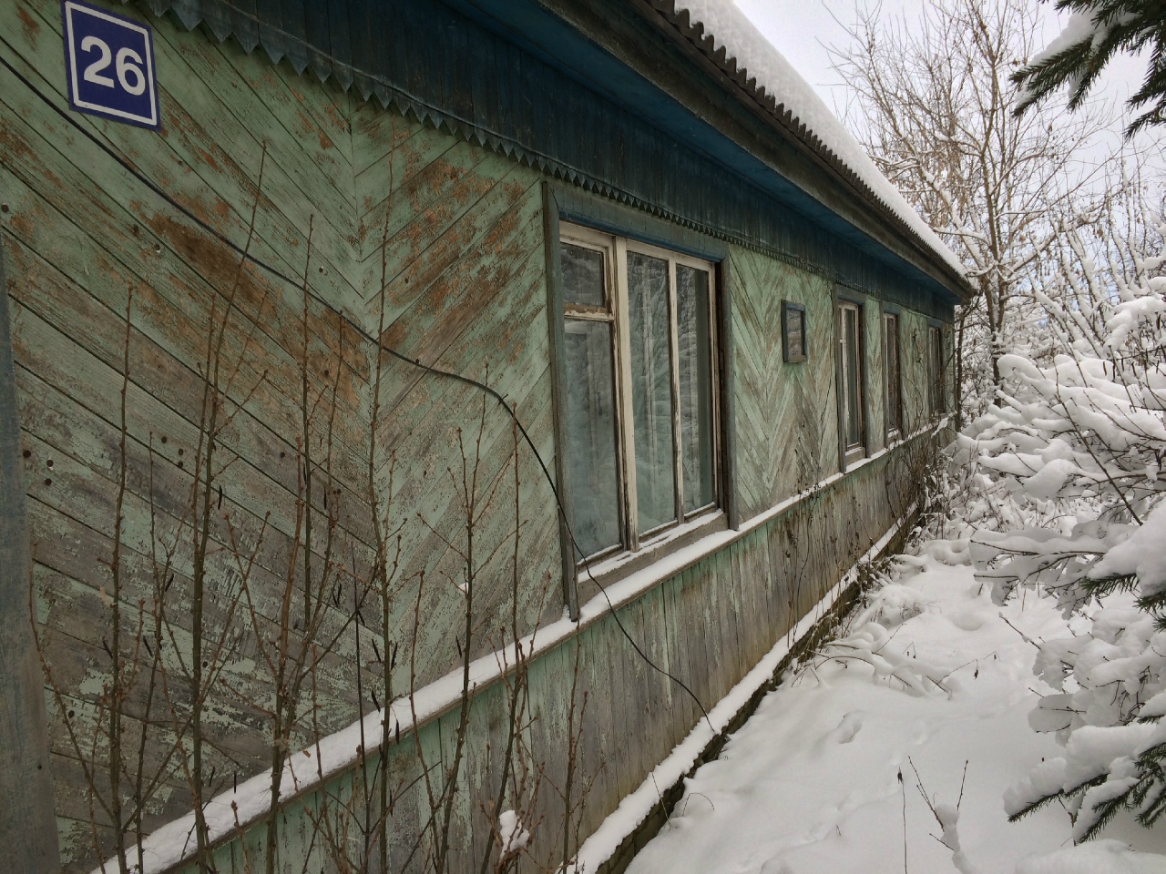 Здание фельдшерско-акушерского пункта д. Дворища, Кировская область, Сунский район, д. Дворища, ул. Трактовая, д. 26