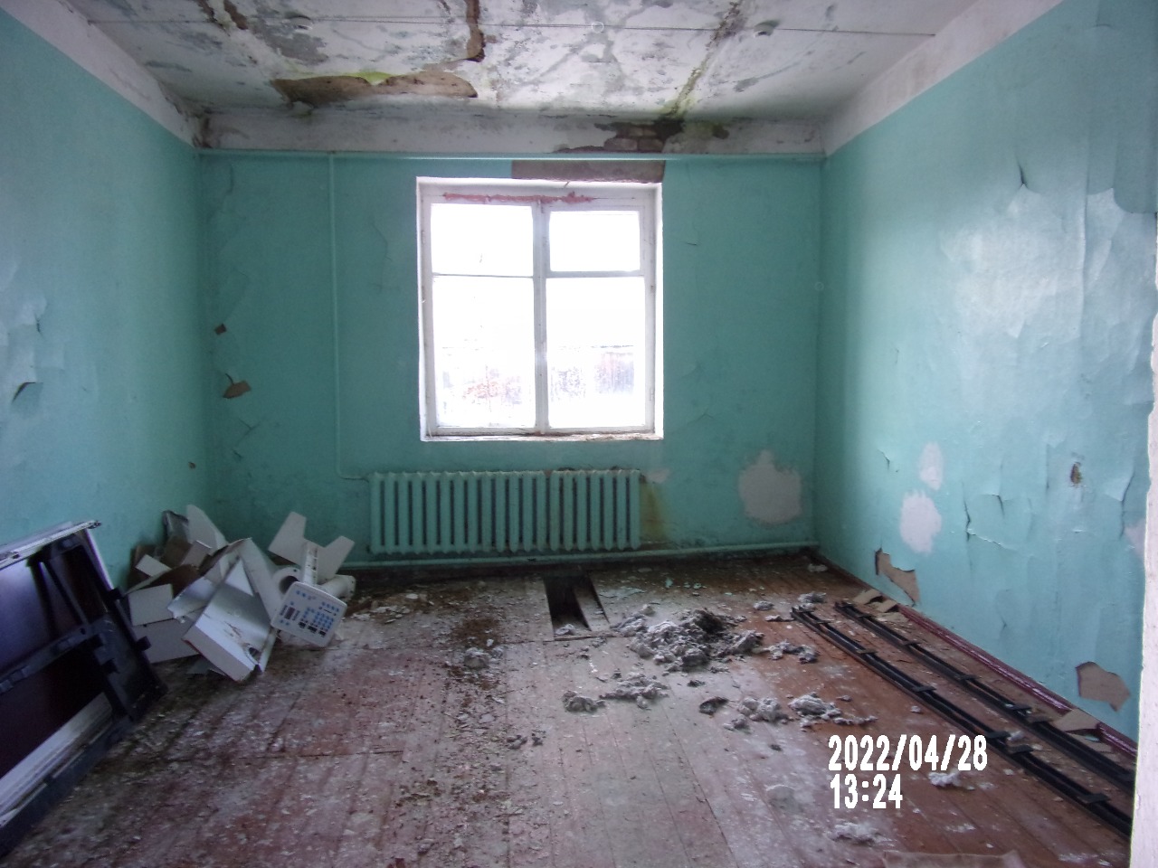 Здание инфекционного отделения пгт Опарино, ул. Советская, д. 12